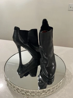 Jessica Simpson Black Platform Bootie Size 9.5 - Image 1 of 4