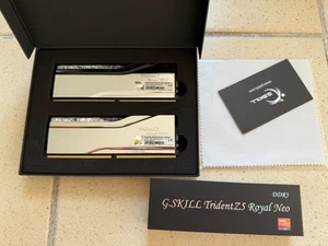 32GB G.Skill Trident Z5 ROYAL NEO RGB ddr5 6000 CL28 AMD Expo Silber ram kit - Bild 1 von 2
