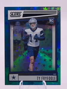 2022 Score #396 - Ty Fryfogle RC (Stars /399) Dallas Cowboys - Picture 1 of 6
