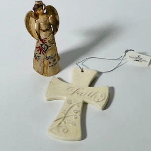 Lotto 2 oggetti - Ornamento ceramica "Fede" - Figurina Fondazioni Enesco 2015 -4" - Foto 1 di 7