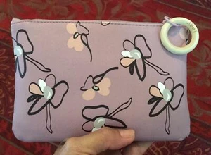 NEW Ipsy April 2020 Lilac Color Floral Print Wooden O Zipper Pull Bag Only - Picture 1 of 2