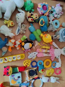 ★ Baby Kuscheltiere ★ Plüsch ★ Rassel, Greiflinge, Konvolut ★ Stofftier Paket + - Bild 1 von 16