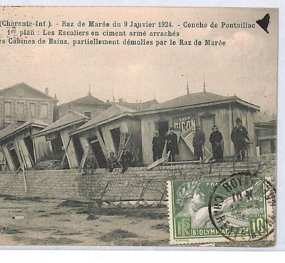 FRANCE DISASTER Postcard 1924 Royan *TIDAL WAVE* Damaged Cabins VIEW-SIDE YQ464 - Image 1 of 4