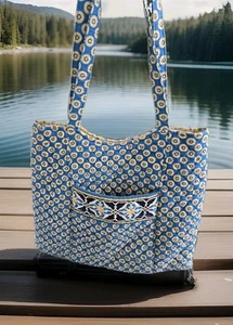 Vera Bradley Women's Multi-Color Blue Large Size Shoulder Bag Carryall Tote EUC - Picture 1 of 12
