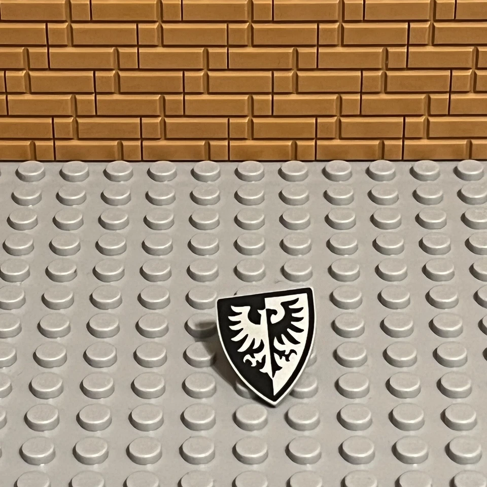 Lego Light Bluish Gray Minifigure Shield Black Falcon Knight Castle Pattern - Image 1 of 1