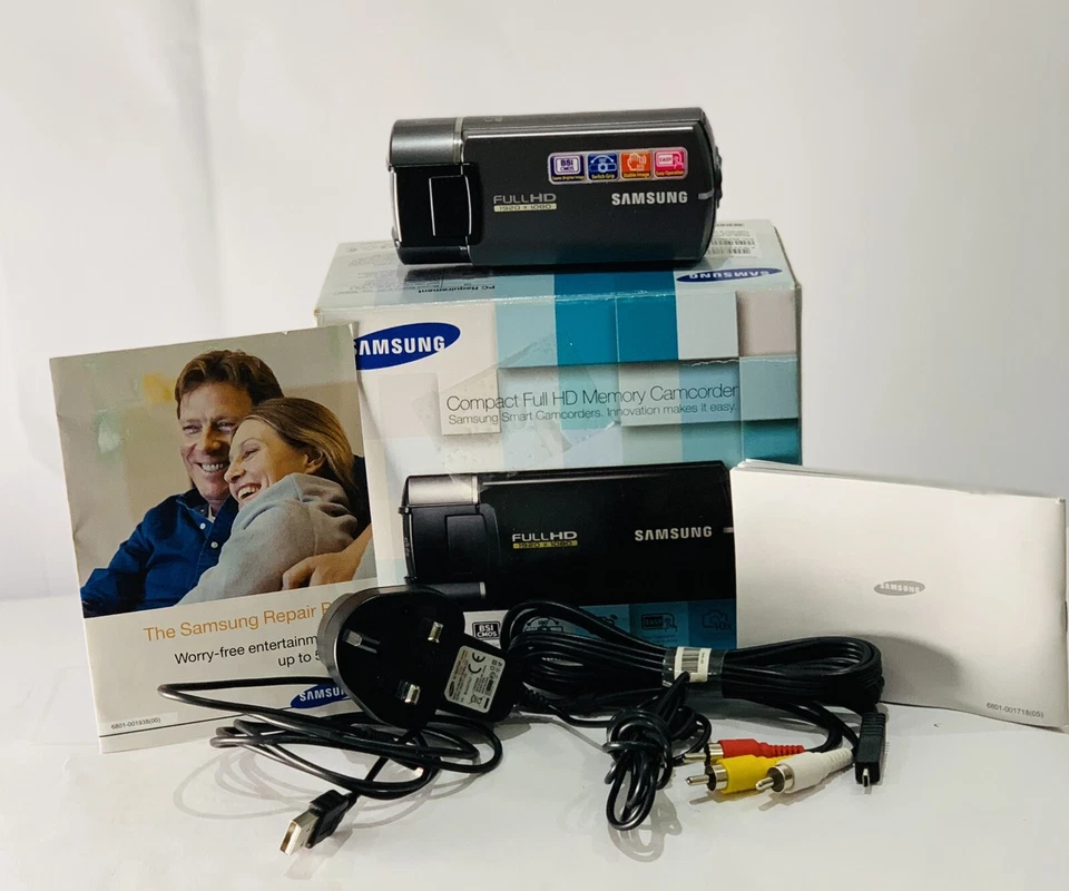 Samsung HMX-T10BP Camcorder HD - Image 1 of 4