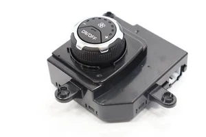2016-2020 KIA SORENTO REAR RIGHT QUARTER PANEL A/C CONTROL SWITCH OEM 97983C6000 - Picture 1 of 6