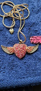 New Betsey Johnson Necklace Heart Wings Pink Rhinestone Valentine Collectible   - Picture 1 of 3