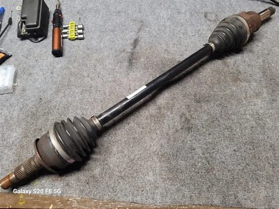 Eje trasero derecho lado del pasajero CV tracción delantera 2010-2019 Cadillac XTS 22823299 fabricante de equipos originales Foto 1 de 4