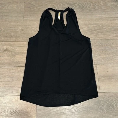 LUCY Negro Flujo Yoga Malla Poliéster Cuello en V Alto Bajo Camiseta sin Mangas Gimnasio Activo Talla XS Foto 1 de 4