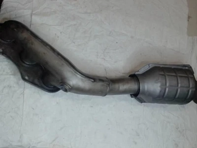 Colector de escape LEXUS LEXUS GS350 (motor 2GRFSE), TRACCIÓN TRASERA, R. OEM 1714031131 Foto 1 de 2