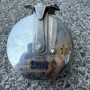 Carrete de pesca Charles Alvey And Sons 45 A1 de colección de metal de liberación de arrastre - Imagen 1 de 6