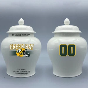 Mittelgroße Keramikurne für Green Bay Packers Fußballmotiv, Wunschtext & Nummer - Bild 1 von 5