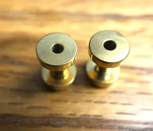 PAIR OF 8G 3MM GOLD DOUBLE FLARED TUNNELS PLUGS EARLETS GAUGES - Picture 1 of 1