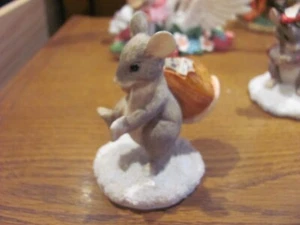 EARLY SILVESTRI CHARMING TAILS MAIL MOUSE POST FIGURINE EXCELLENT CONDITION - Picture 1 of 3