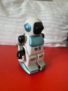 Silverlit Moonwalker Robot toy Collectible Great Condition Fun Gift Girl or Boy - Picture 1 of 3