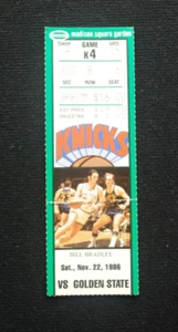 Nov 22, 1986 NY Knicks NBA Ticket Stub vs Warriors @ MSG - Chris Mullin 16 pts - Picture 1 of 2