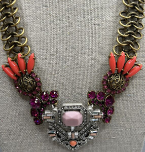 LULU FROST J.CREW 19.5in NECKLACE & POUCH/ANTQ-BRASS/PINKS & CLEAR RHINESTONES 