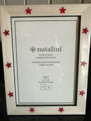 5x7 NATALINI PHOTO?PICTURE FRAME RED STARS w/IVORY BACKGROUND - Image 1 of 4