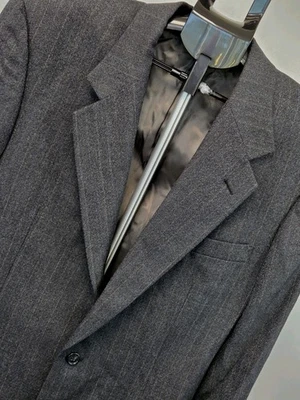 Perry Ellis Portfolio Mens L/XL Wool Blend Blazer Charcoal Grey Pinstripe  - Image 1 of 4