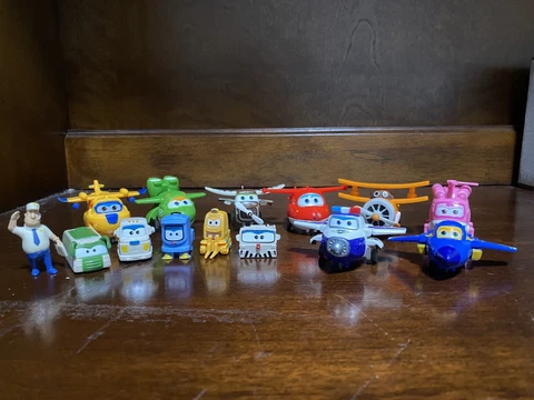 Super Wings Transforming Plane Action 2" Figure Airplane Lot of 14 Toys Cover