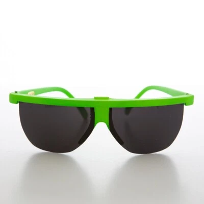 Gafas de sol verdes futuristas deportivas envolventes vintage - querubín Foto 1 de 3