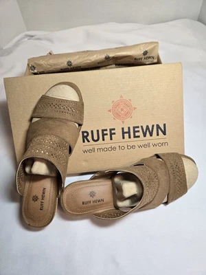 Womens Sandals ROUGH HEWN Nadia Size 7.5M - Image 1 of 4