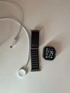 Apple Watch Ultra 1st Generation 49mm Titanium Case GPS+Cellular - Zdjęcie 1 z 7