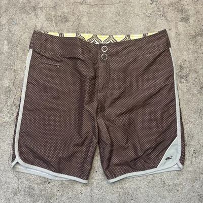 Винтажные женские шорты y2K Surfwear Surf O'Neill размер 11 для плавания пляжные коричневые - Изображение 1 из 4