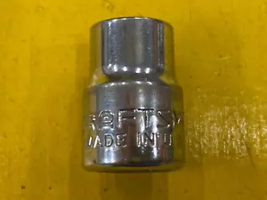 Vintage Craftsman SAE 3/8β Socket V 3/8 Drive 12 Point 44331 USA πΊπΈ - Picture 1 of 5
