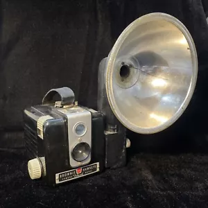 Vintage 1950's Kodak Brownie Hawkeye Camera Flash Model With Flash Untested - Picture 1 of 8