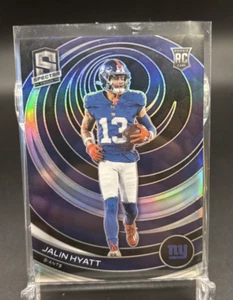 Fútbol americano Panini Spectra 2023 Jalin Hyatt plateado RC #155 Giants novato Prizm SP - Imagen 1 de 2
