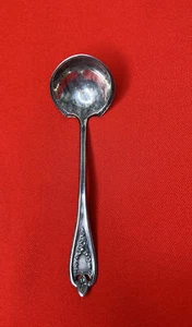 1847 Rogers Bros Old Colony Gravy Sauce Cream Ladle XS Triple Silverplate 5 1/2” - Picture 1 of 15
