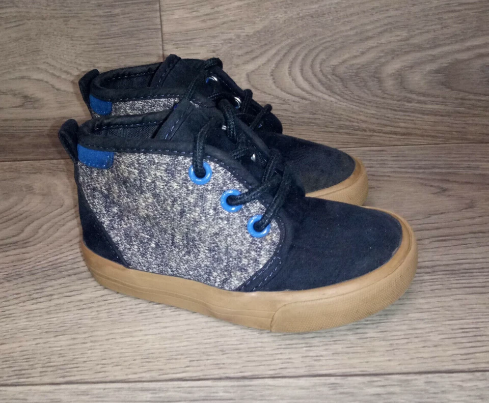 Blue Suede Shoes for Toddlers Wool and Suede Size 6 Toddler Old Navy  - Image 1 of 4