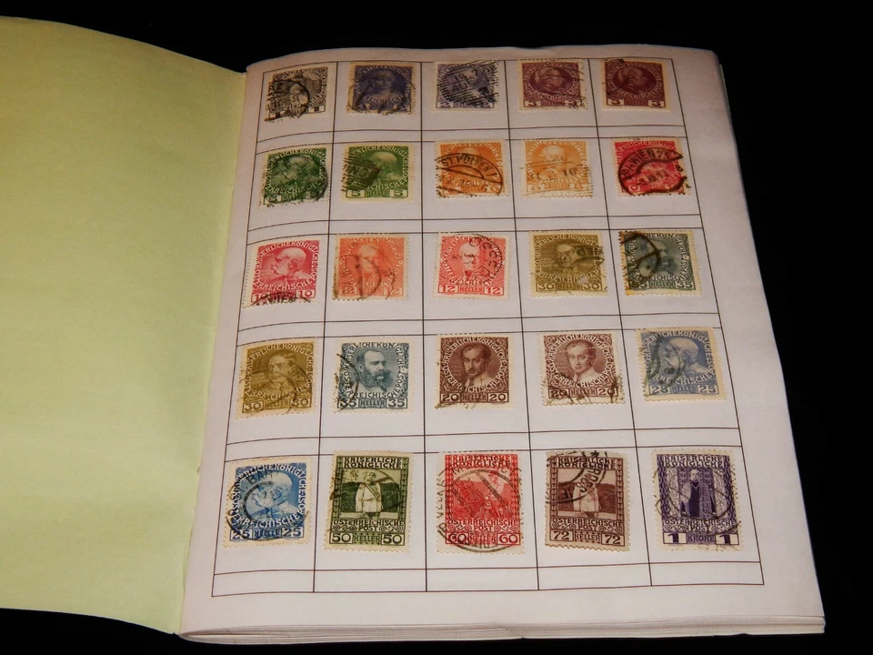 Vintage Stamp Book, 925 AUSTRIA POSTAL ISSUES 1872-2004, 37 Pages, Mounted - Image 1 of 4