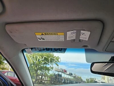 Used Left Sun Visor fits: 2016 Hyundai Sonata roof illuminated VIN 2 5th digit m - Image 1 of 4