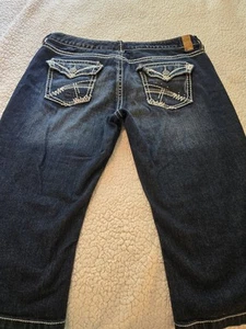 Womens Sz 15/16 Maurices Capri Cropped Dark Wash Stretch Flap Pockets Jeans Euc - Picture 1 of 11