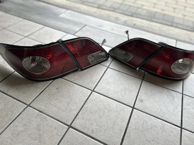 Juego de luces traseras derecha e izquierda Toyota Lexus ES 300 2003 Foto 1 de 4