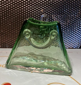 BORSA FIGURATIVA in vetro artistico verde vintage vaso tasca da parete 5 x 6 pollici - Foto 1 di 13