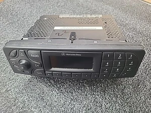 01-05 MERCEDES CLK500 CLK320 C320 C240 W203 W209 STEREO RADIO CASSETTE UNIT OEM - Picture 1 of 5