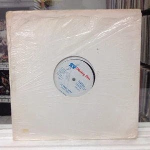 [REGGAE]~EXC 12"~LITTLE LENNY~NIGER MIKEY~Glamity Nuff~Bug Out~{1989 SHOCKING]~ - Picture 1 of 4