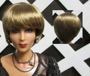 Monique Doll Wig Size 5/6 "Blossom" in Ginger Brown - Bild 1 von 2