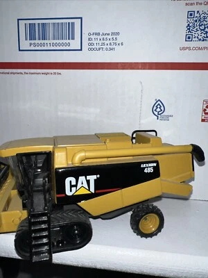 1/64 NORSCOT CAT LEXION 485 COMBINE - Image 1 of 4