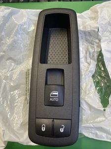 16-24 RAM 1500 NEW GENUINE FRONT RIGHT SIDE DOOR SWITCH OEM 68275823AC - Picture 1 of 6