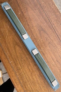 TEKTRONIX 500 SERIES Double HANDLE w/ T BAR 20.5” - Picture 1 of 7