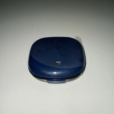 Max Factor High Definition Blush  DISTINCTLY CORAL #109 New - Image 1 of 4