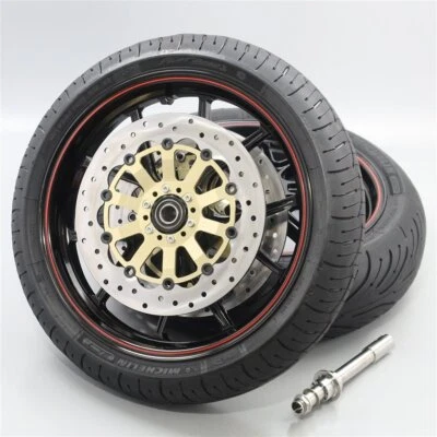 Juego de ruedas forjadas de magnesio DUCATI Multistrada 1000DS Marchesini M10R Foto 1 de 4