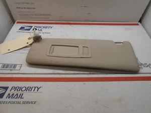07 BMW 3-series left side sunvisor QL0043 - Picture 1 of 4