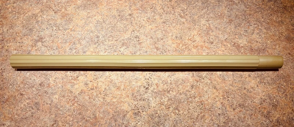 Herramienta de fijación de poste de pared de extensión verde doble Sanitronic 80 aspiradora Kirby de colección Foto 1 de 1