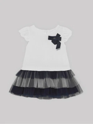 Vestido de día Mayoral blanco manga corta calce regular talla 24M $100 Mayoral para niños y niñas Foto 1 de 2